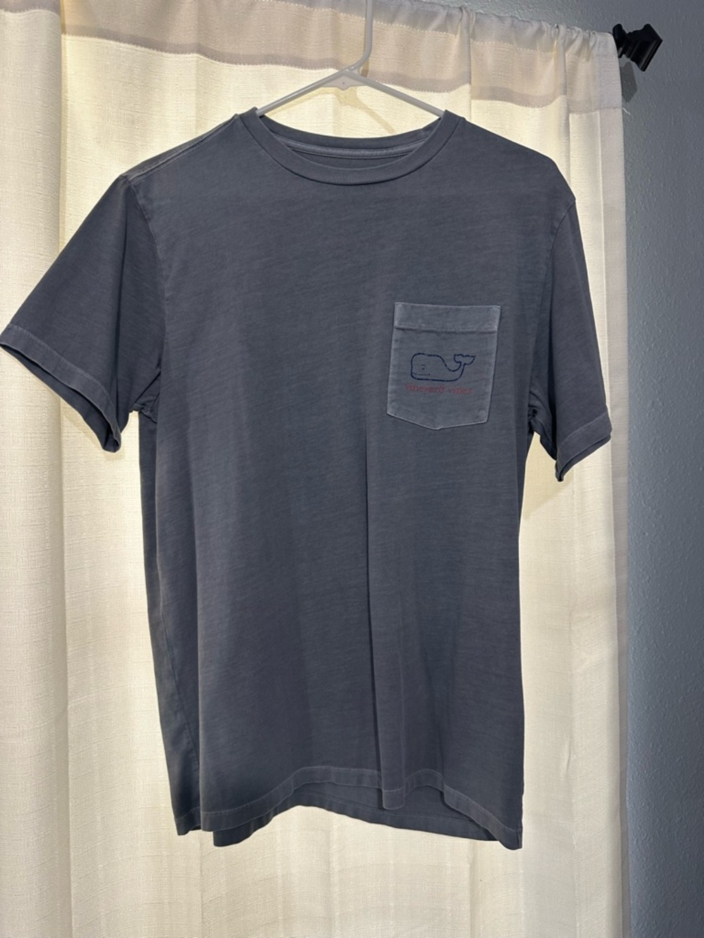 Vineyard Vines Men's Short-Sleeve Pocket Tee — Charcoal